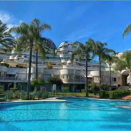 *new Gray D Albion: Puerto Banus 公寓